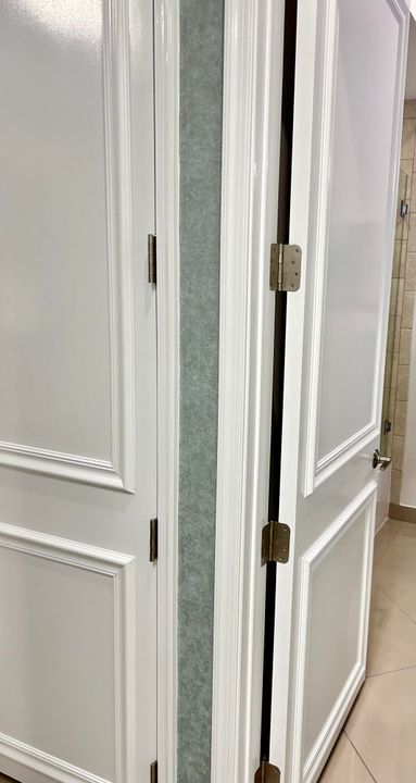 For Sale: $1,049,000 (3 beds, 3 baths, 2309 Square Feet)