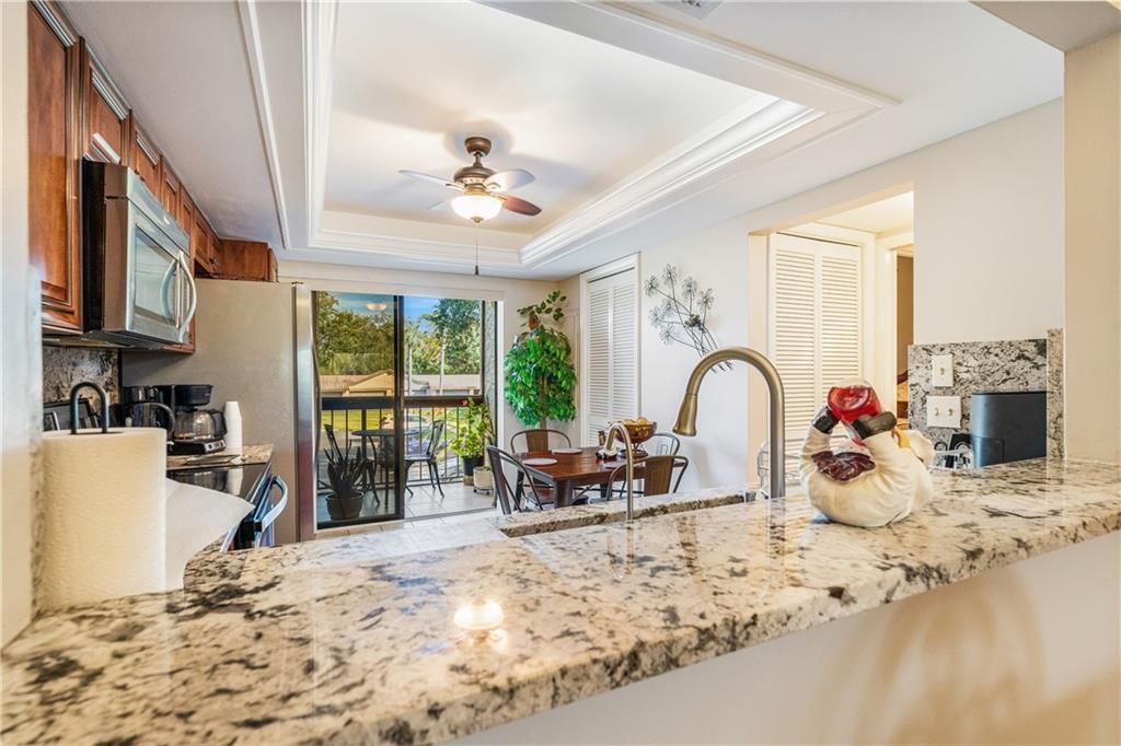 En Venta: $219,900 (2 camas, 2 baños, 1471 Pies cuadrados)