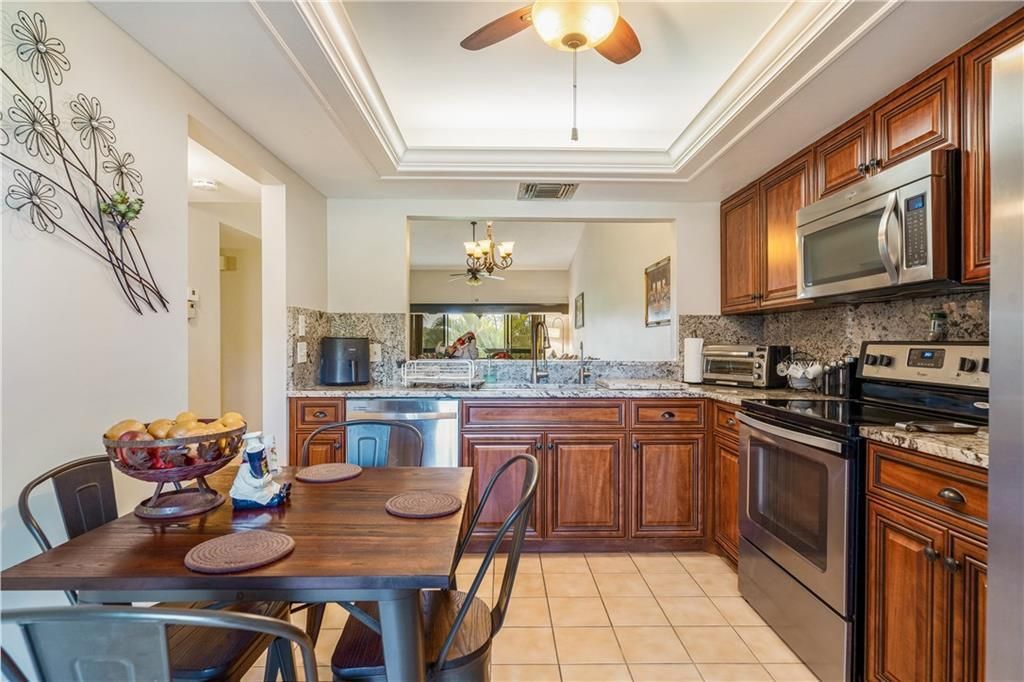 En Venta: $219,900 (2 camas, 2 baños, 1471 Pies cuadrados)