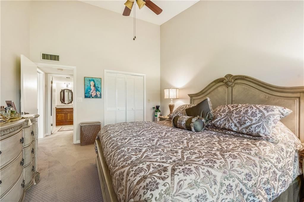 En Venta: $219,900 (2 camas, 2 baños, 1471 Pies cuadrados)