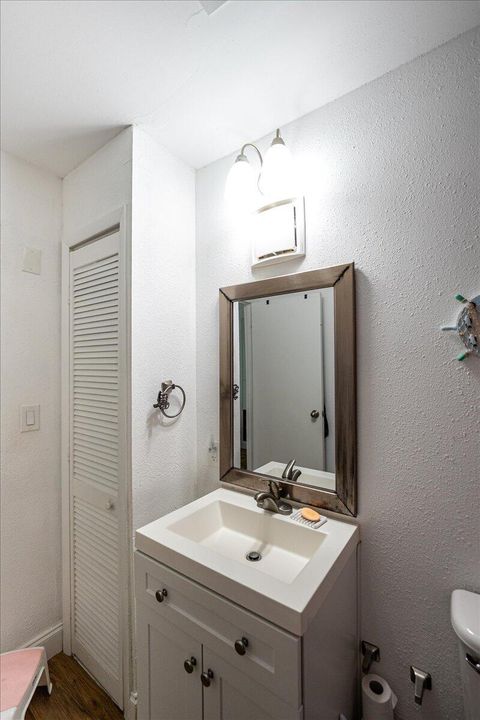 For Sale: $369,900 (4 beds, 2 baths, 1342 Square Feet)