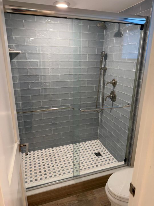 出租: $6,500 (2 贝兹, 2 浴室, 1300 平方英尺)