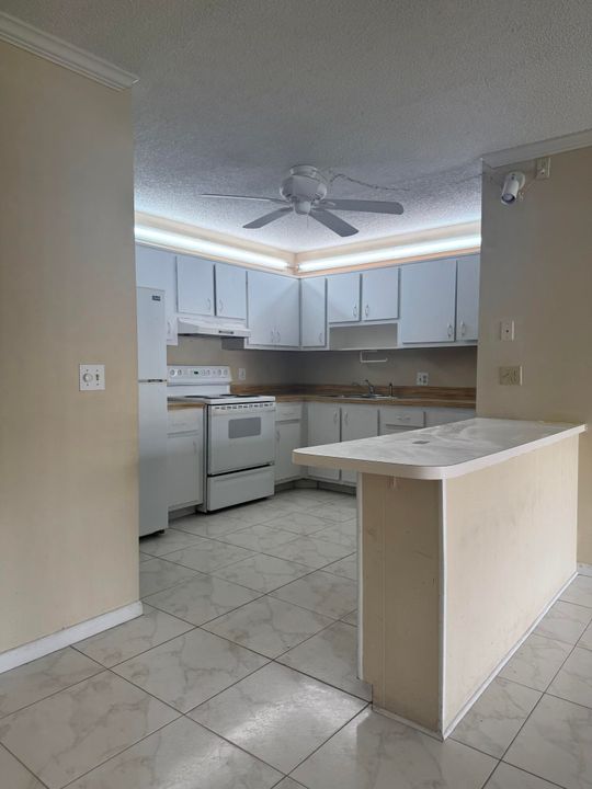 En Renta: $1,650 (2 camas, 1 baños, 920 Pies cuadrados)