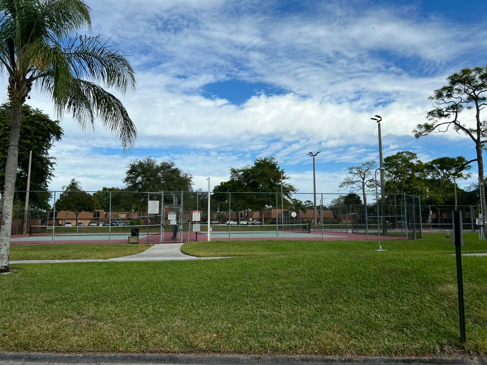 En Renta: $2,600 (3 camas, 3 baños, 1488 Pies cuadrados)