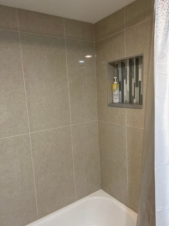 En Renta: $2,600 (3 camas, 3 baños, 1488 Pies cuadrados)