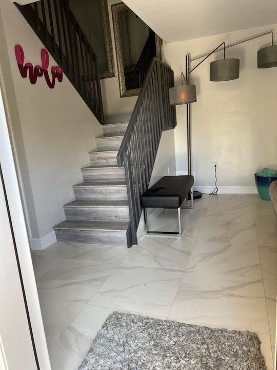 En Renta: $2,600 (3 camas, 3 baños, 1488 Pies cuadrados)