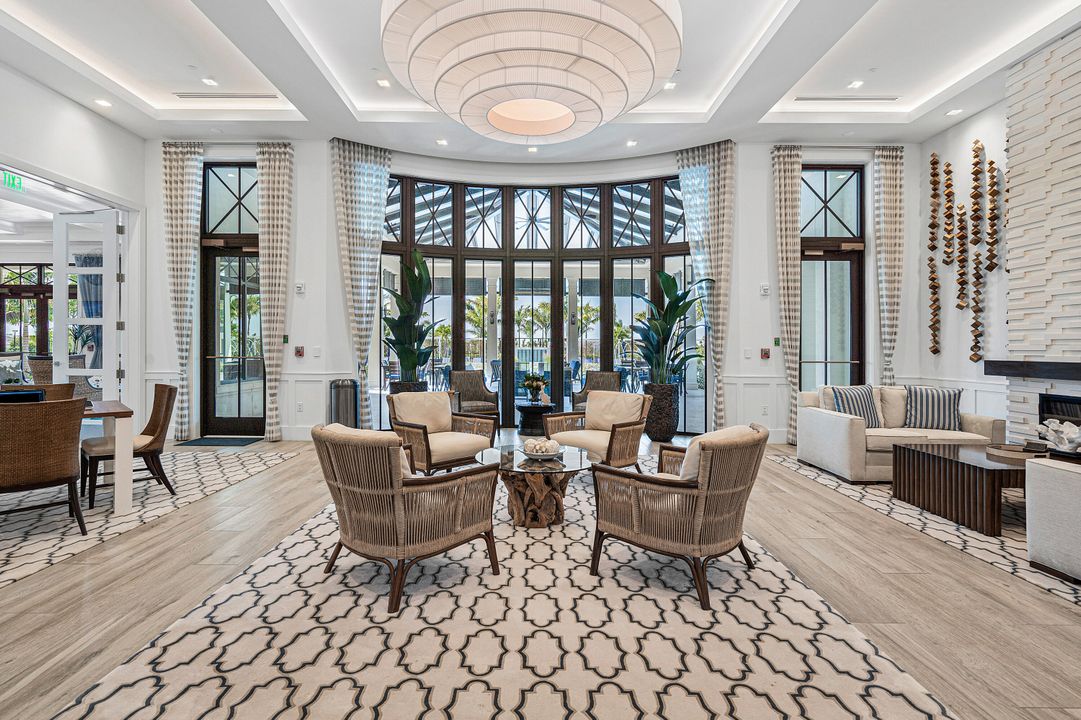 For Sale: $819,500 (3 beds, 2 baths, 2117 Square Feet)