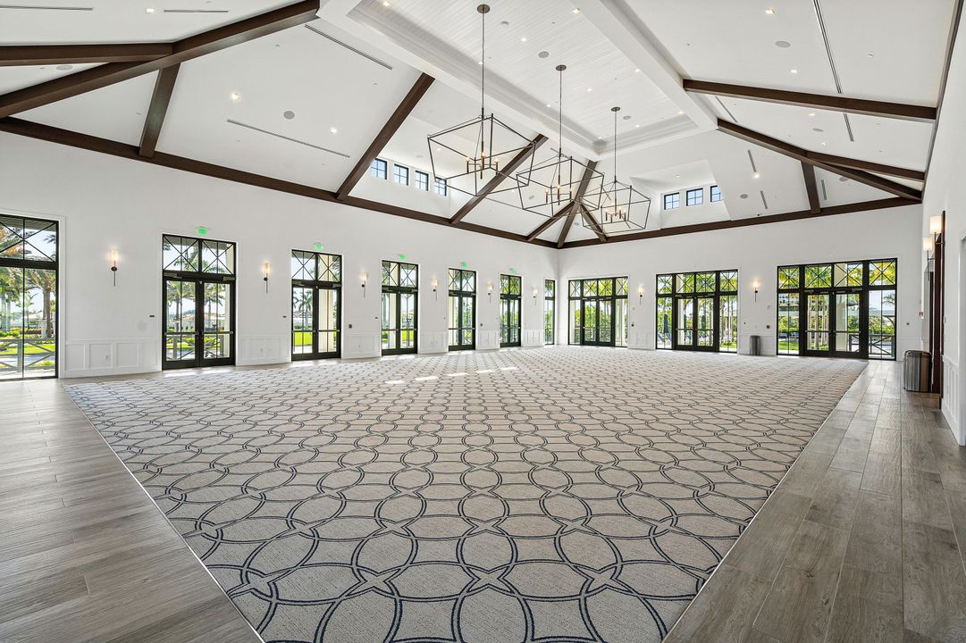 For Sale: $819,500 (3 beds, 2 baths, 2117 Square Feet)