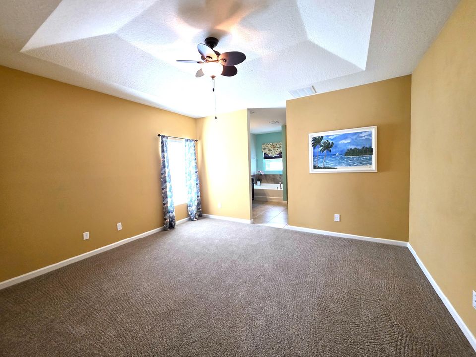 В аренду: $2,450 (4 спален, 2 ванн, 1935 Квадратных фут)