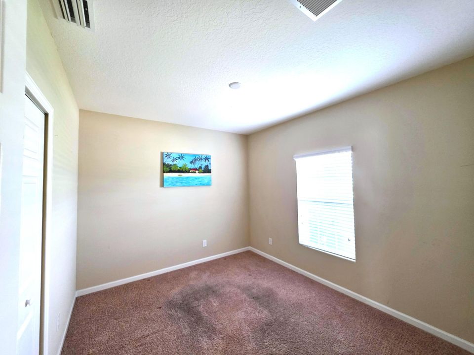 В аренду: $2,450 (4 спален, 2 ванн, 1935 Квадратных фут)