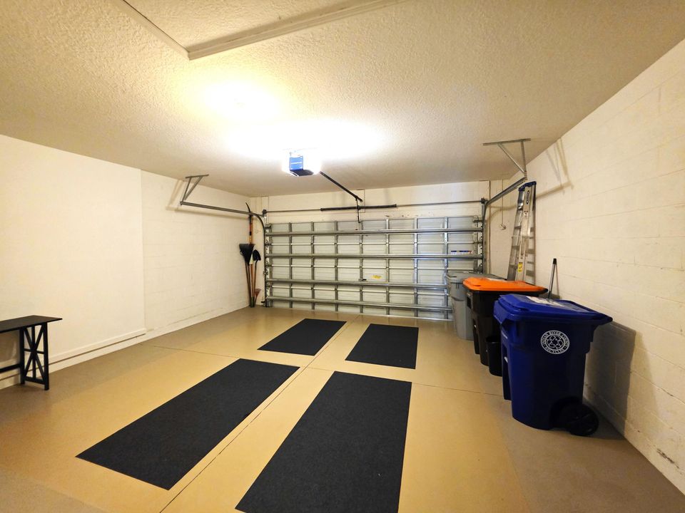 В аренду: $2,450 (4 спален, 2 ванн, 1935 Квадратных фут)