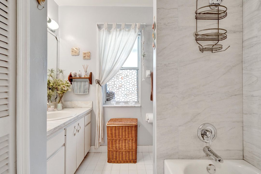 For Sale: $489,000 (3 beds, 2 baths, 1668 Square Feet)