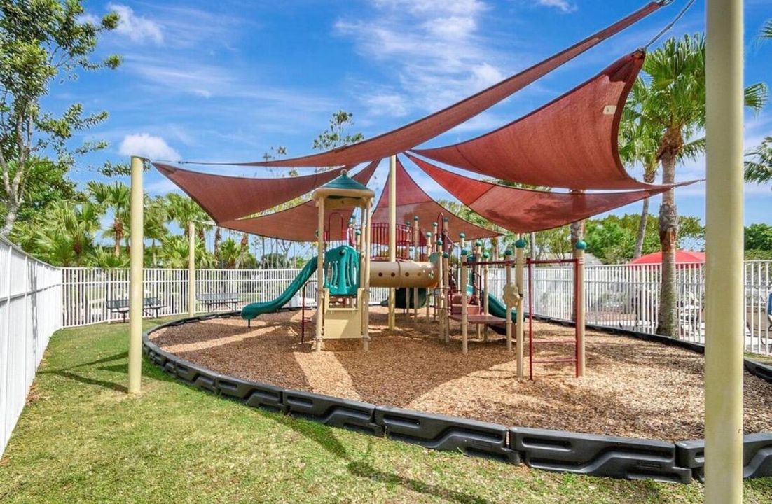 For Rent: $3,800 (4 beds, 2 baths, 2122 Square Feet)