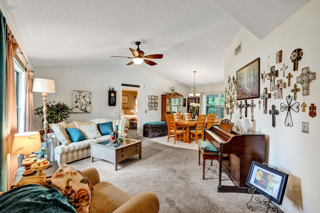 For Sale: $489,000 (3 beds, 2 baths, 1668 Square Feet)