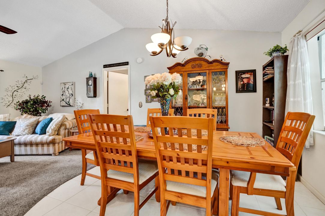 For Sale: $489,000 (3 beds, 2 baths, 1668 Square Feet)