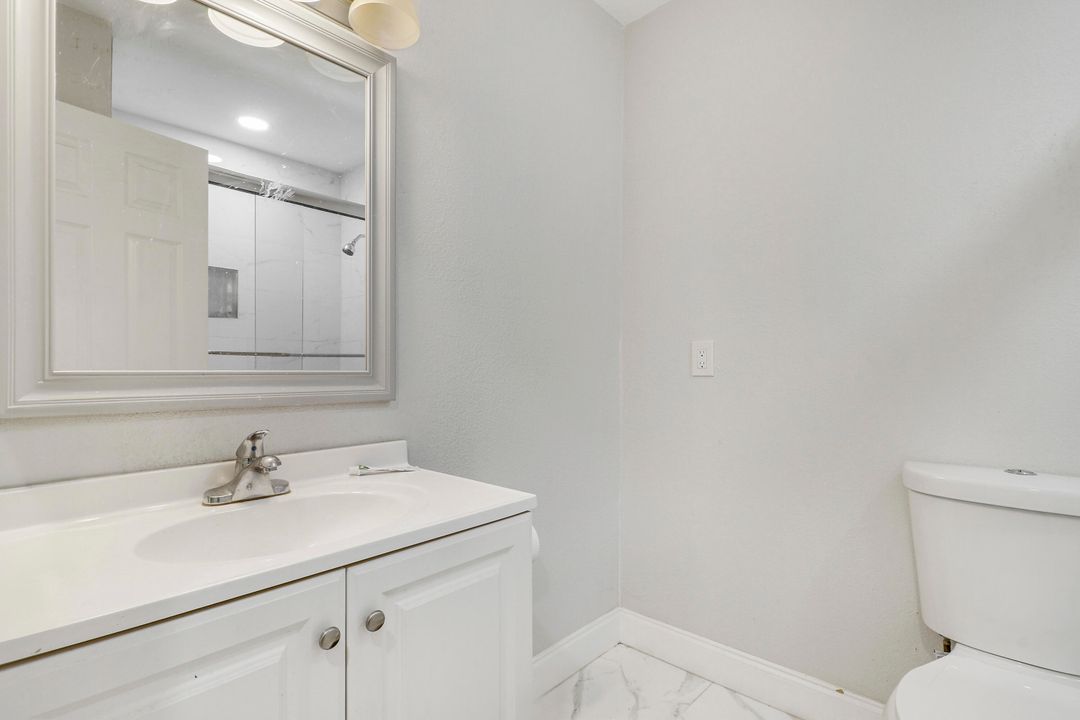 待售: $450,000 (4 贝兹, 2 浴室, 1453 平方英尺)