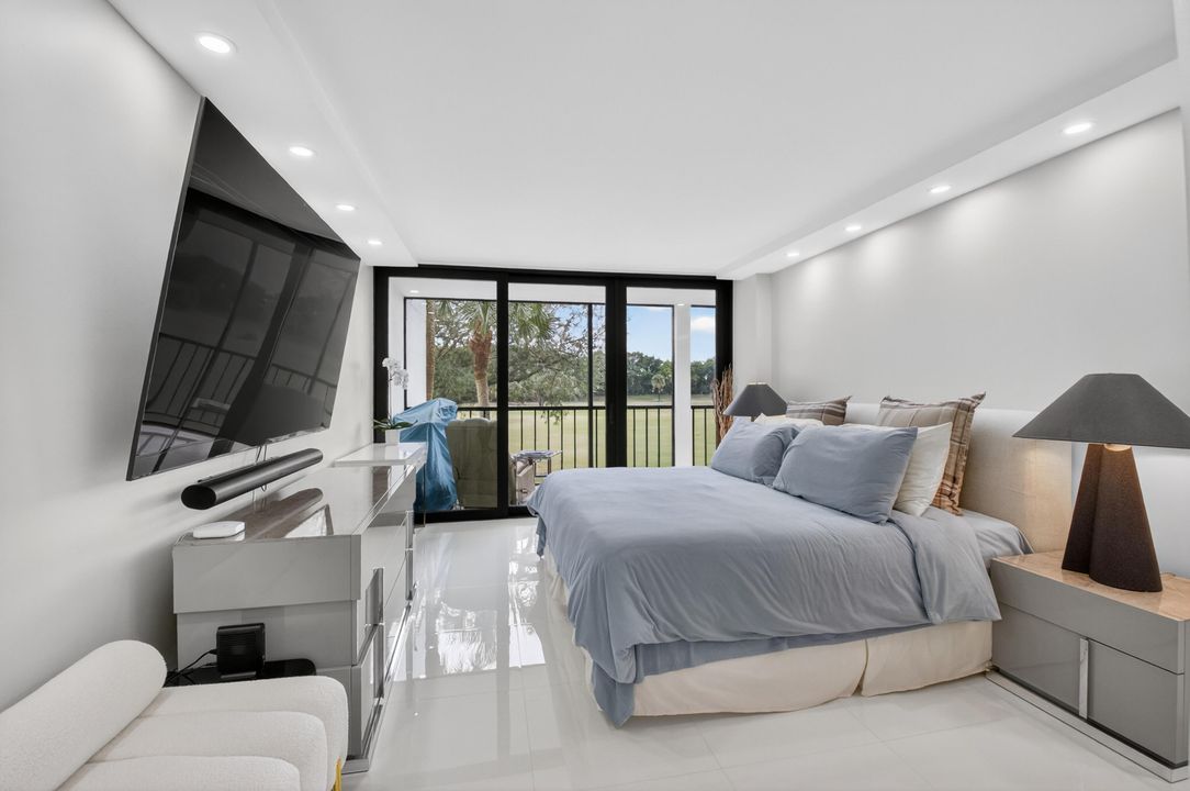 待售: $589,000 (2 贝兹, 2 浴室, 1255 平方英尺)