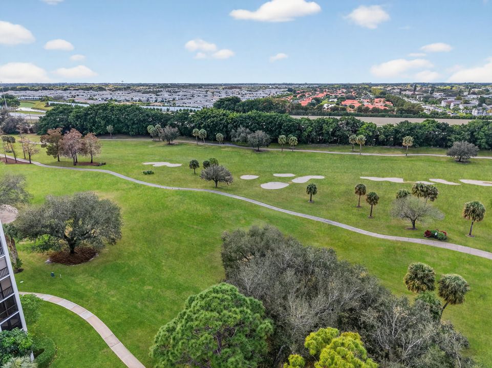 待售: $589,000 (2 贝兹, 2 浴室, 1255 平方英尺)