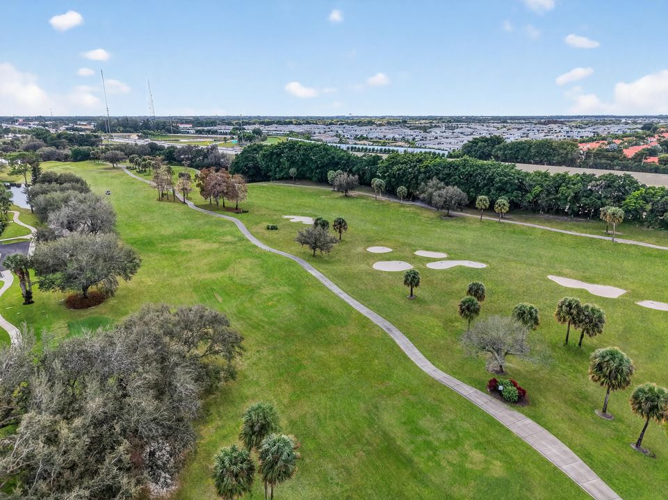 待售: $589,000 (2 贝兹, 2 浴室, 1255 平方英尺)