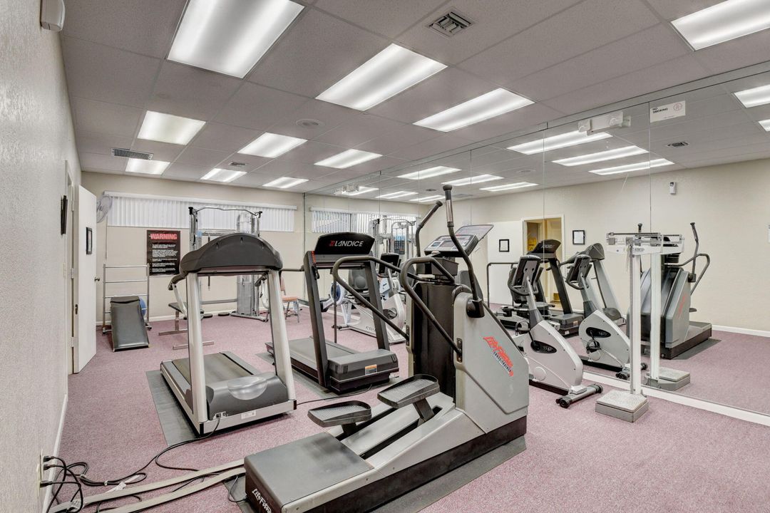 For Sale: $200,000 (2 beds, 2 baths, 1204 Square Feet)