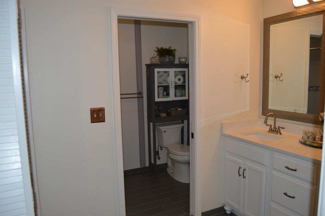 En Venta: $415,000 (4 camas, 2 baños, 2026 Pies cuadrados)