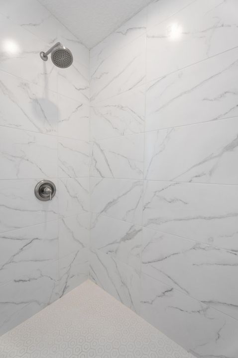 待售: $645,000 (4 贝兹, 3 浴室, 2351 平方英尺)