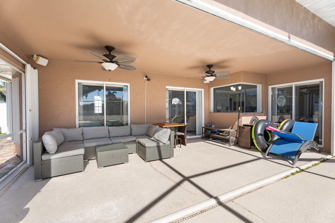 待售: $645,000 (4 贝兹, 3 浴室, 2351 平方英尺)