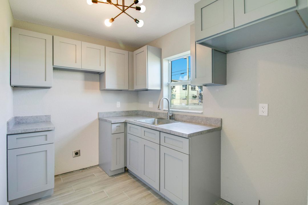 For Sale: $425,000 (0 beds, 0 baths, 2296 Square Feet)