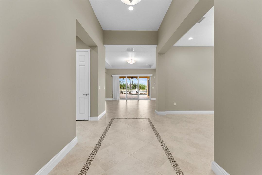 For Sale: $795,000 (4 beds, 4 baths, 2955 Square Feet)