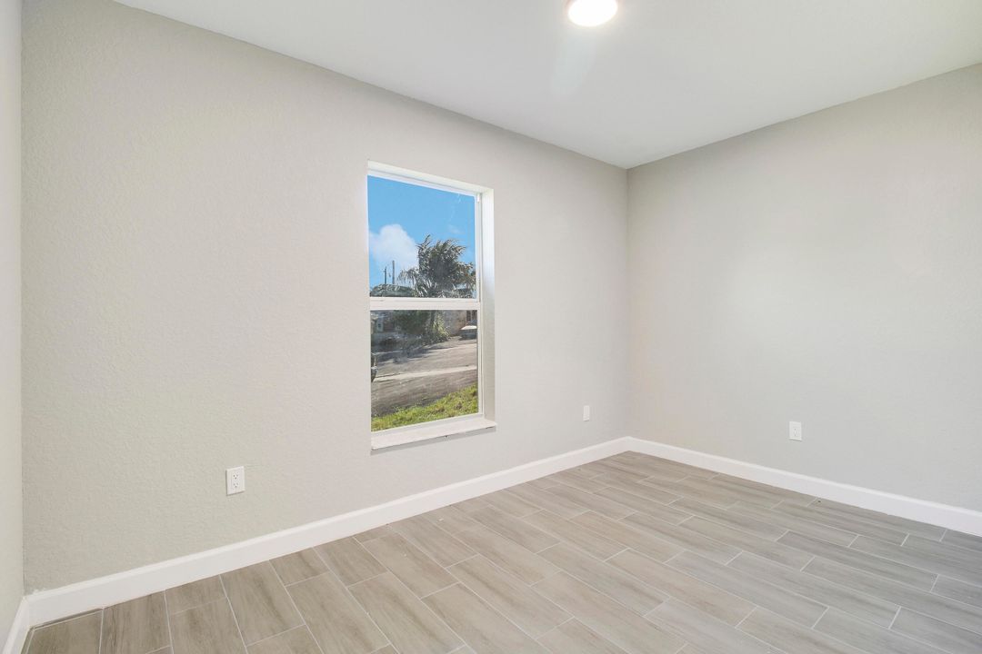 For Sale: $425,000 (0 beds, 0 baths, 2296 Square Feet)