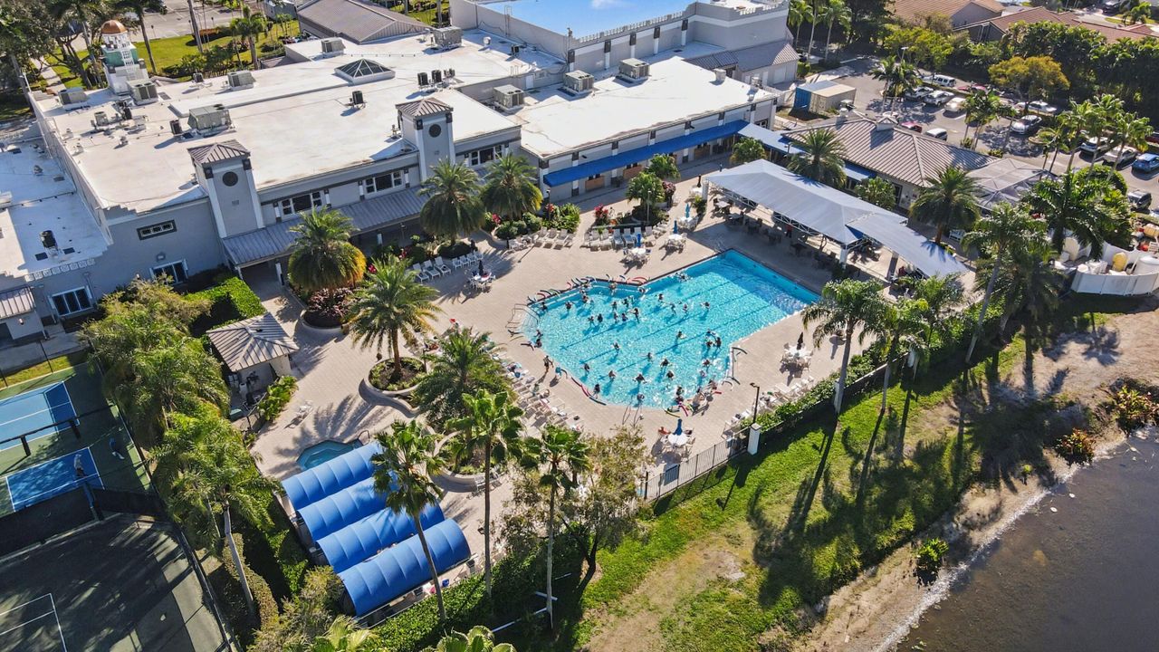 For Sale: $508,886 (3 beds, 2 baths, 2374 Square Feet)