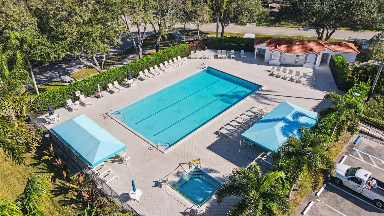 For Sale: $508,886 (3 beds, 2 baths, 2374 Square Feet)