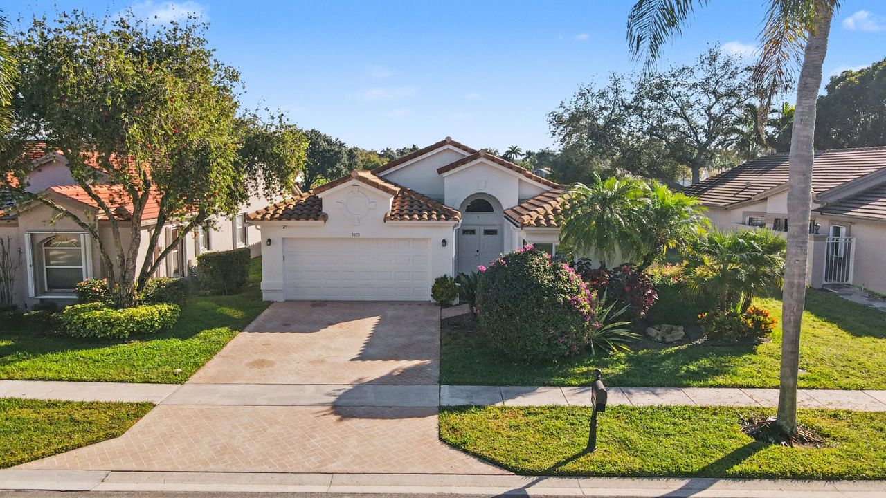 For Sale: $508,886 (3 beds, 2 baths, 2374 Square Feet)