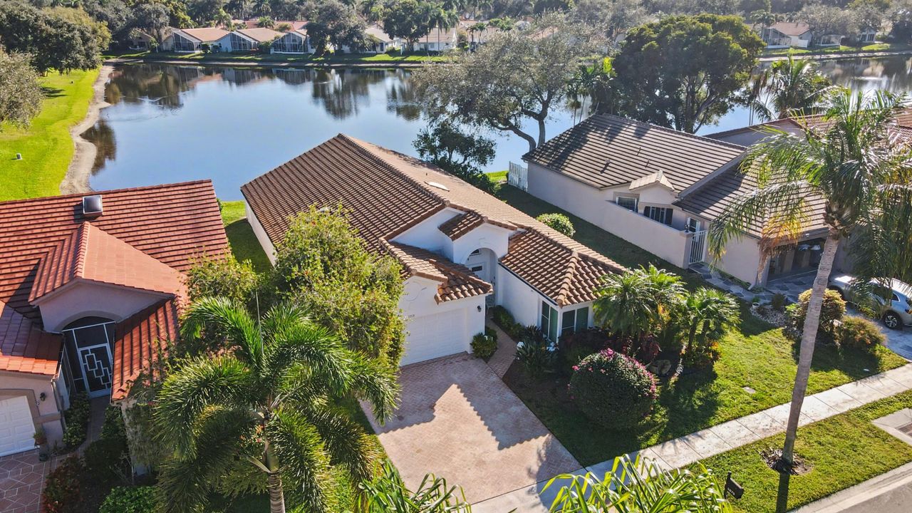 For Sale: $508,886 (3 beds, 2 baths, 2374 Square Feet)