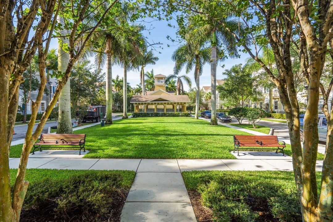 For Rent: $3,500 (3 beds, 2 baths, 1542 Square Feet)