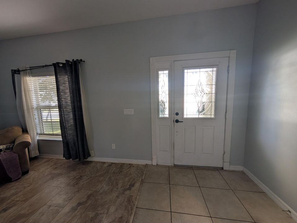 На продажу: $344,900 (3 спален, 2 ванн, 1631 Квадратных фут)