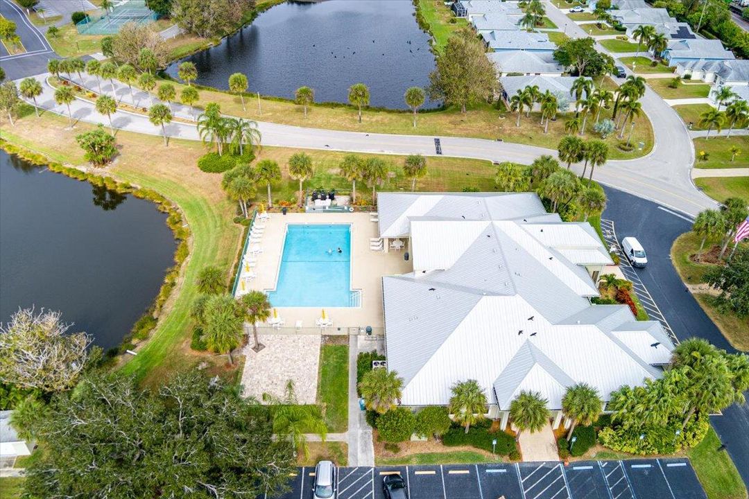 For Sale: $349,321 (3 beds, 2 baths, 1955 Square Feet)