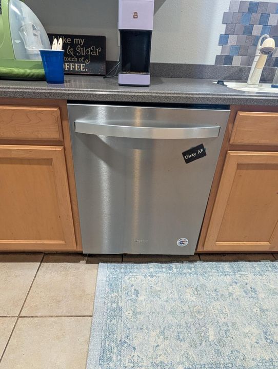 На продажу: $344,900 (3 спален, 2 ванн, 1631 Квадратных фут)