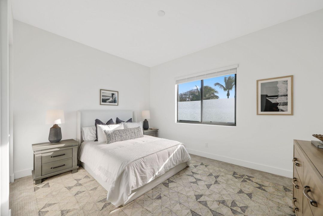 For Rent: $7,000 (4 beds, 3 baths, 2263 Square Feet)