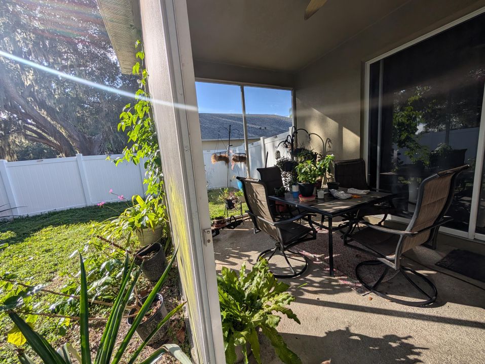 На продажу: $344,900 (3 спален, 2 ванн, 1631 Квадратных фут)