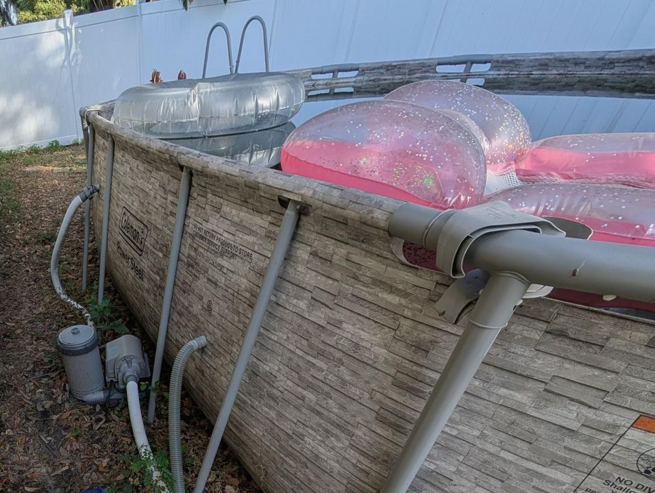 На продажу: $344,900 (3 спален, 2 ванн, 1631 Квадратных фут)