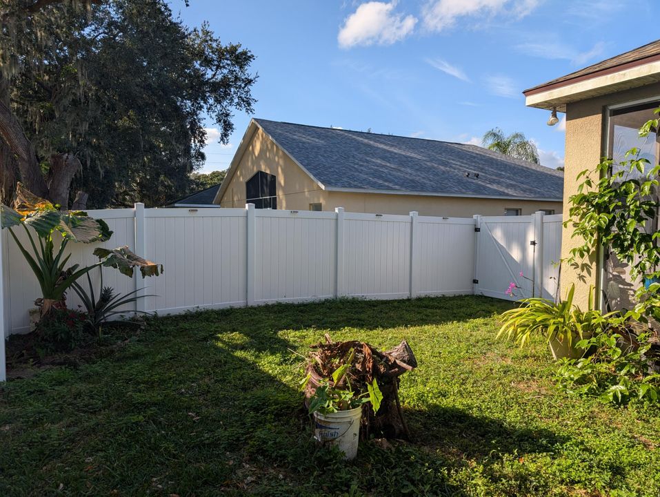 На продажу: $344,900 (3 спален, 2 ванн, 1631 Квадратных фут)