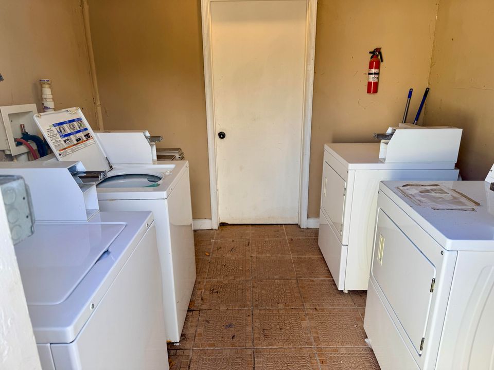 For Rent: $1,400 (1 beds, 1 baths, 600 Square Feet)