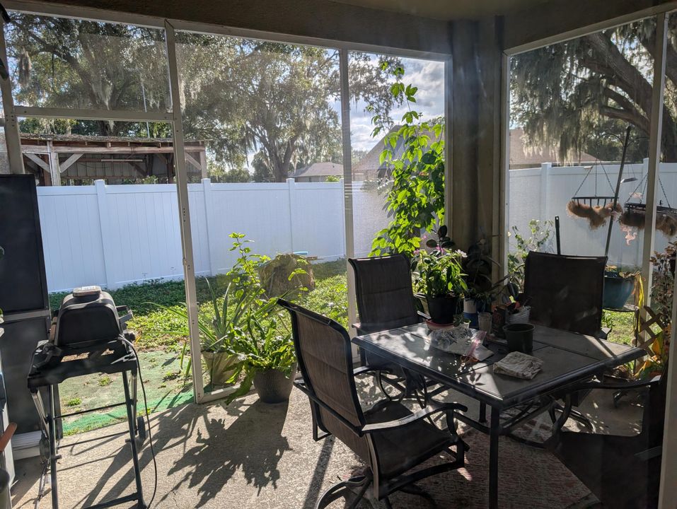 На продажу: $344,900 (3 спален, 2 ванн, 1631 Квадратных фут)