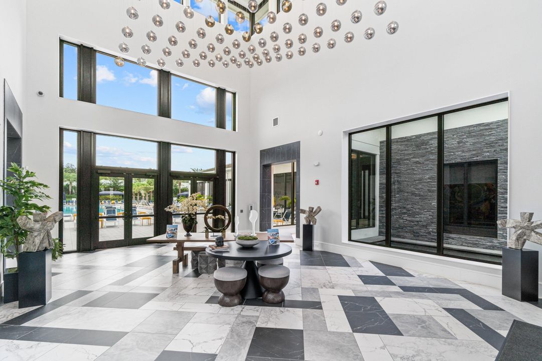 待售: $2,599,000 (5 贝兹, 5 浴室, 5330 平方英尺)