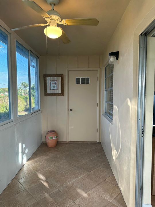 For Sale: $89,500 (2 beds, 2 baths, 907 Square Feet)