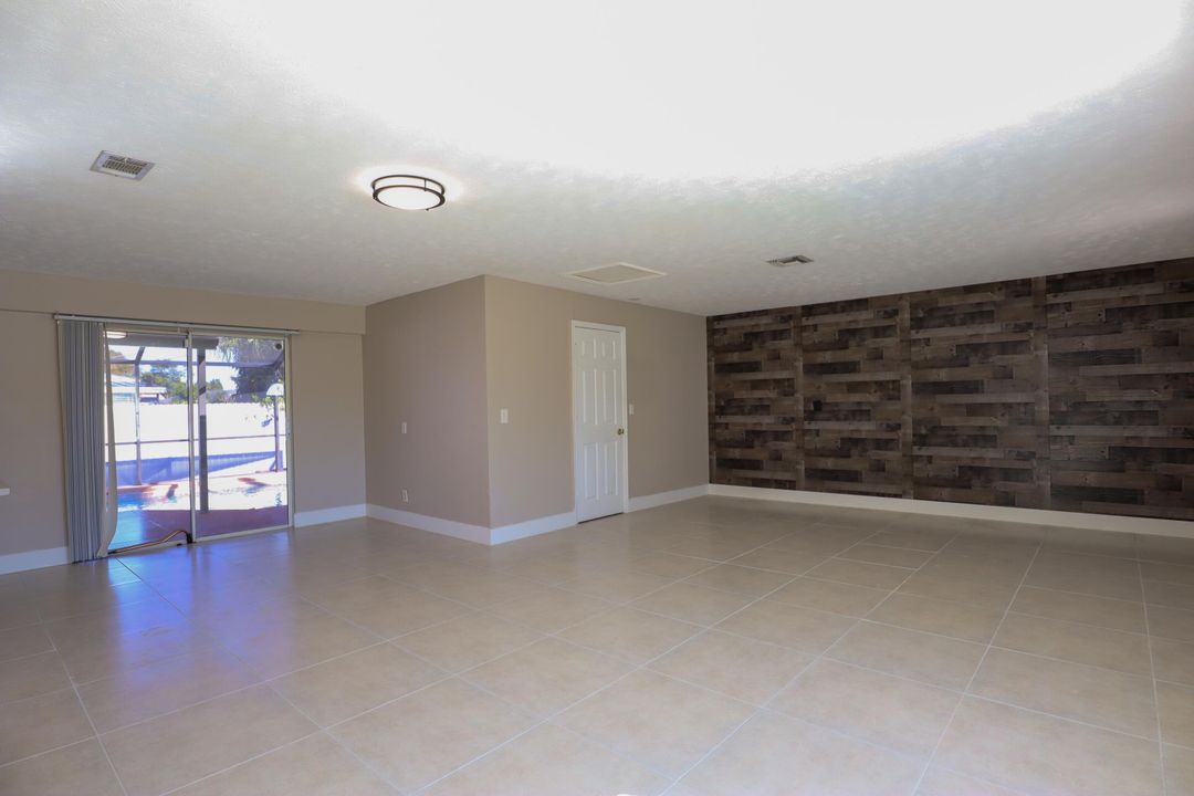 В аренду: $3,200 (3 спален, 2 ванн, 1562 Квадратных фут)