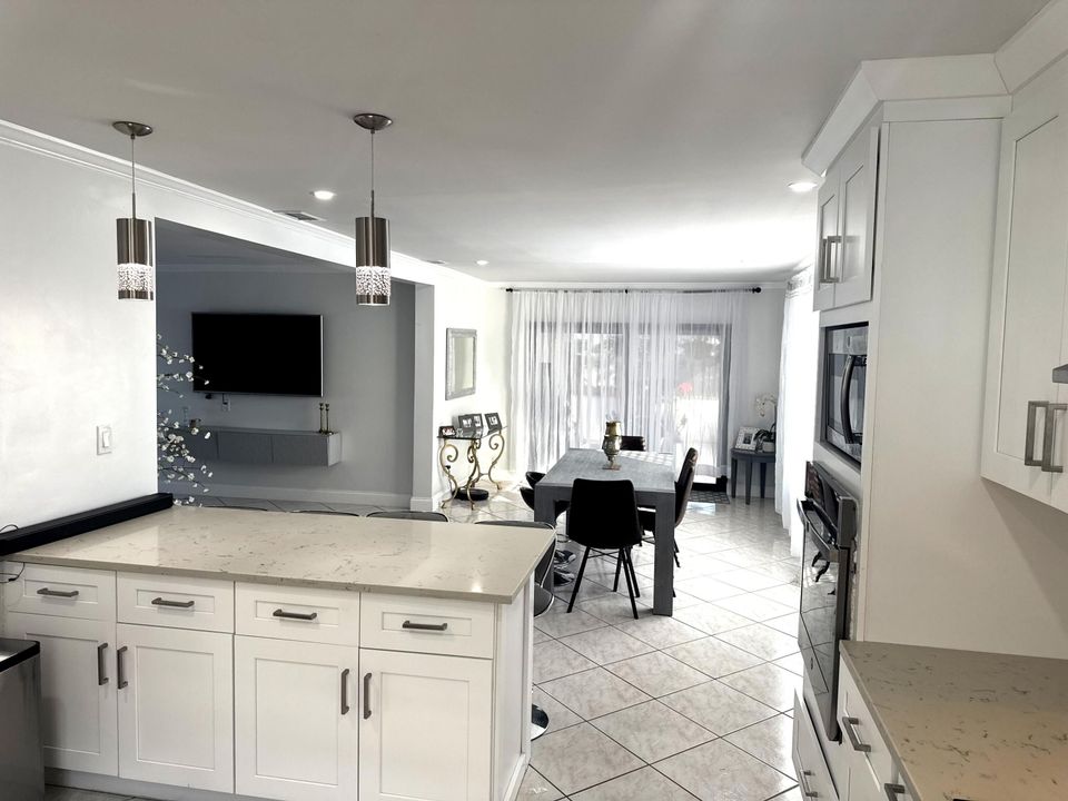 For Sale: $612,000 (3 beds, 2 baths, 1427 Square Feet)