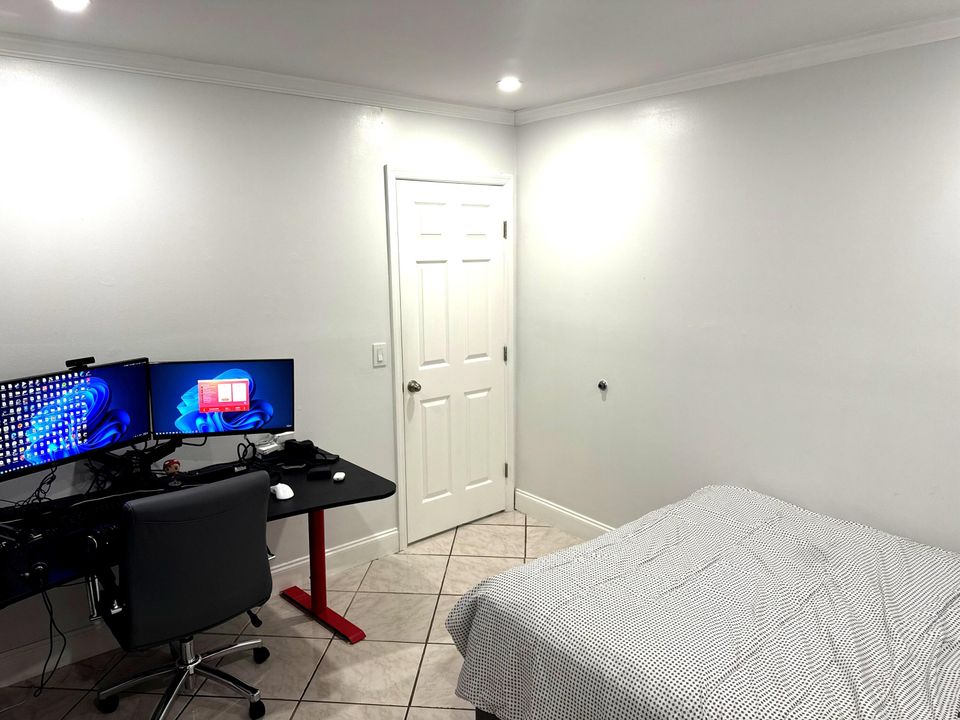 For Sale: $612,000 (3 beds, 2 baths, 1427 Square Feet)