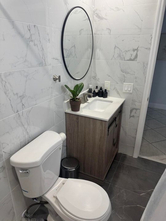 For Sale: $612,000 (3 beds, 2 baths, 1427 Square Feet)